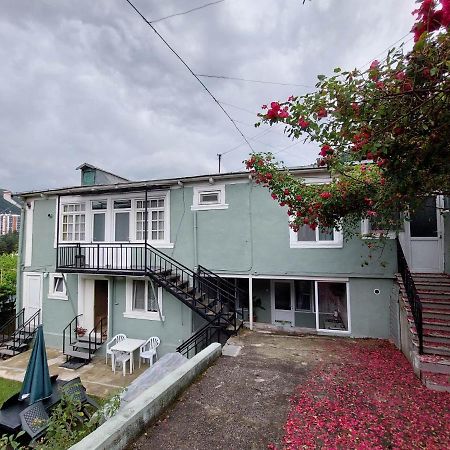 Guest House Green Rose Borjomi Dış mekan fotoğraf